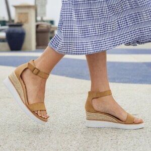 Tan Wedge Ankle Strap Sandal  Jute Espadrilles Platform Strappy Women Sz 8